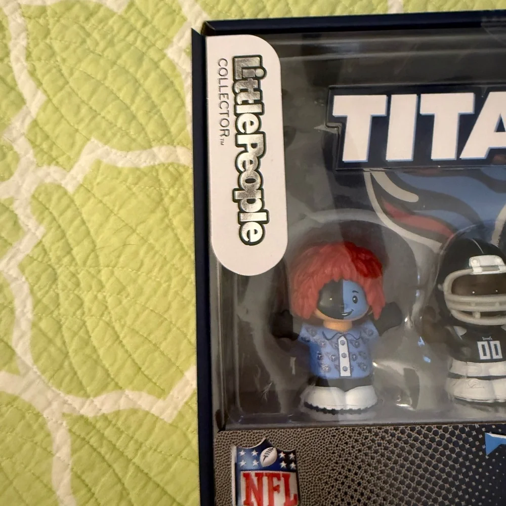 Little People Tennessee Titans Set